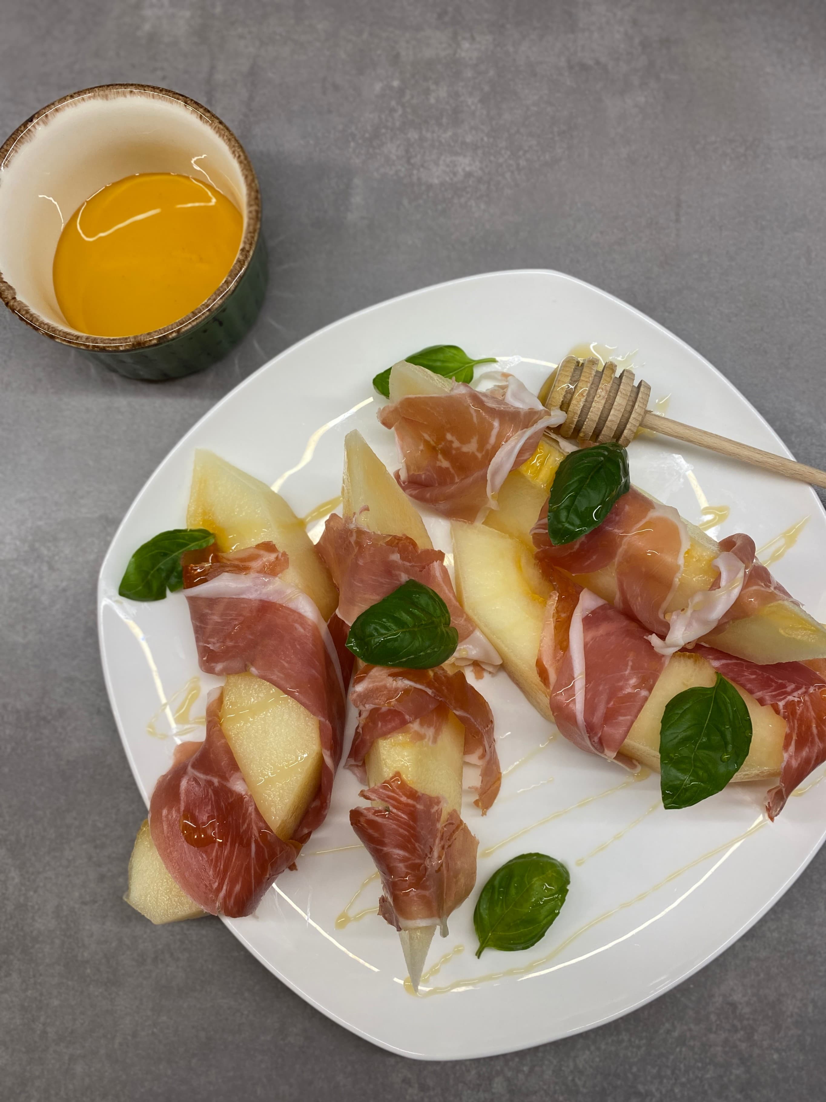 Melone mit Prosciutto Recipe Image