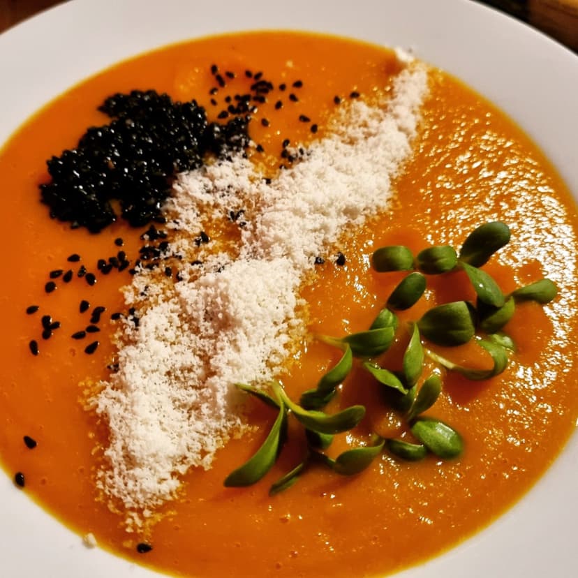 Kremige Kürbissuppe Rocely Rezept