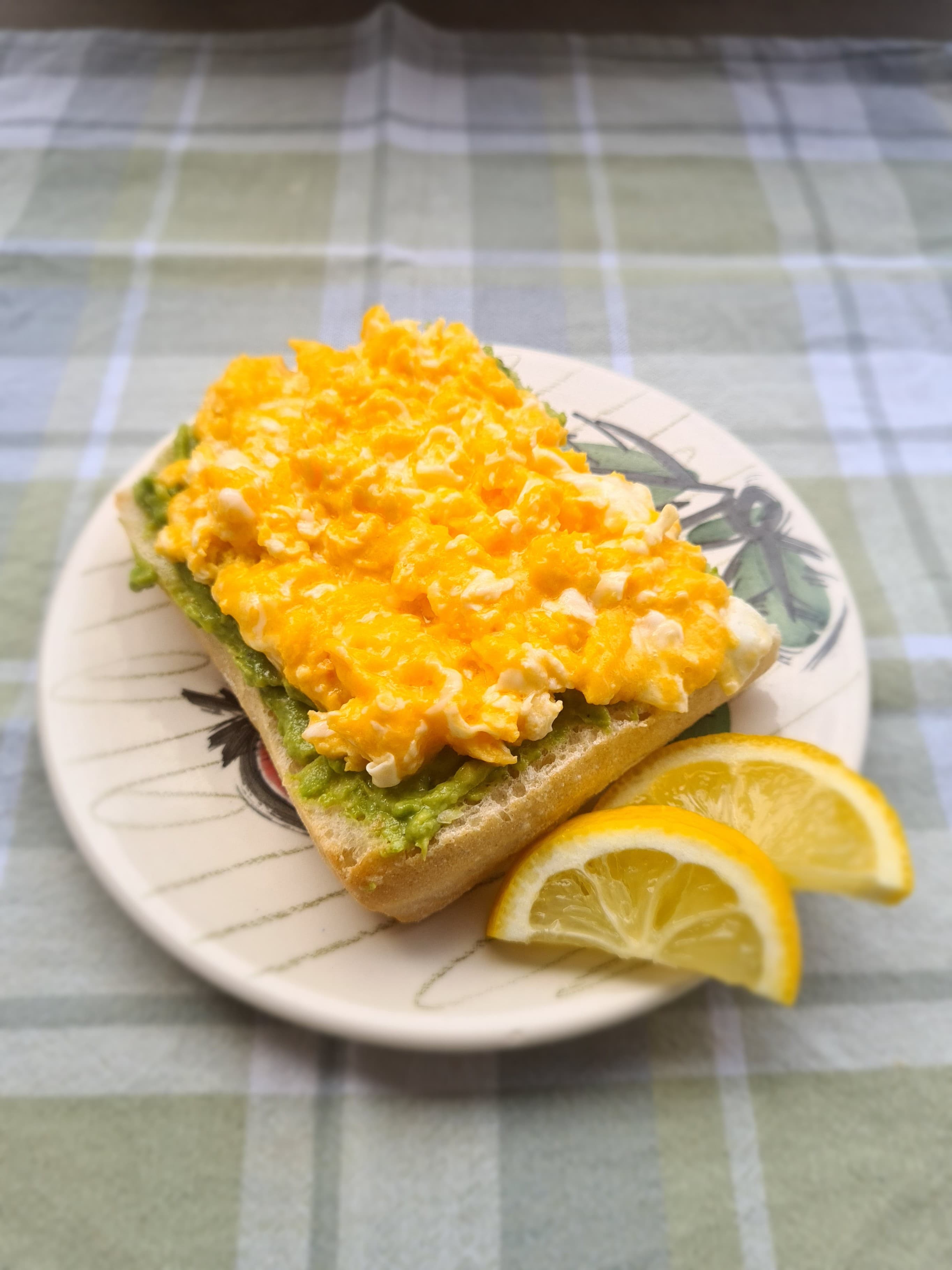 Avocado Scrambled Egg SandwichRecipe Image