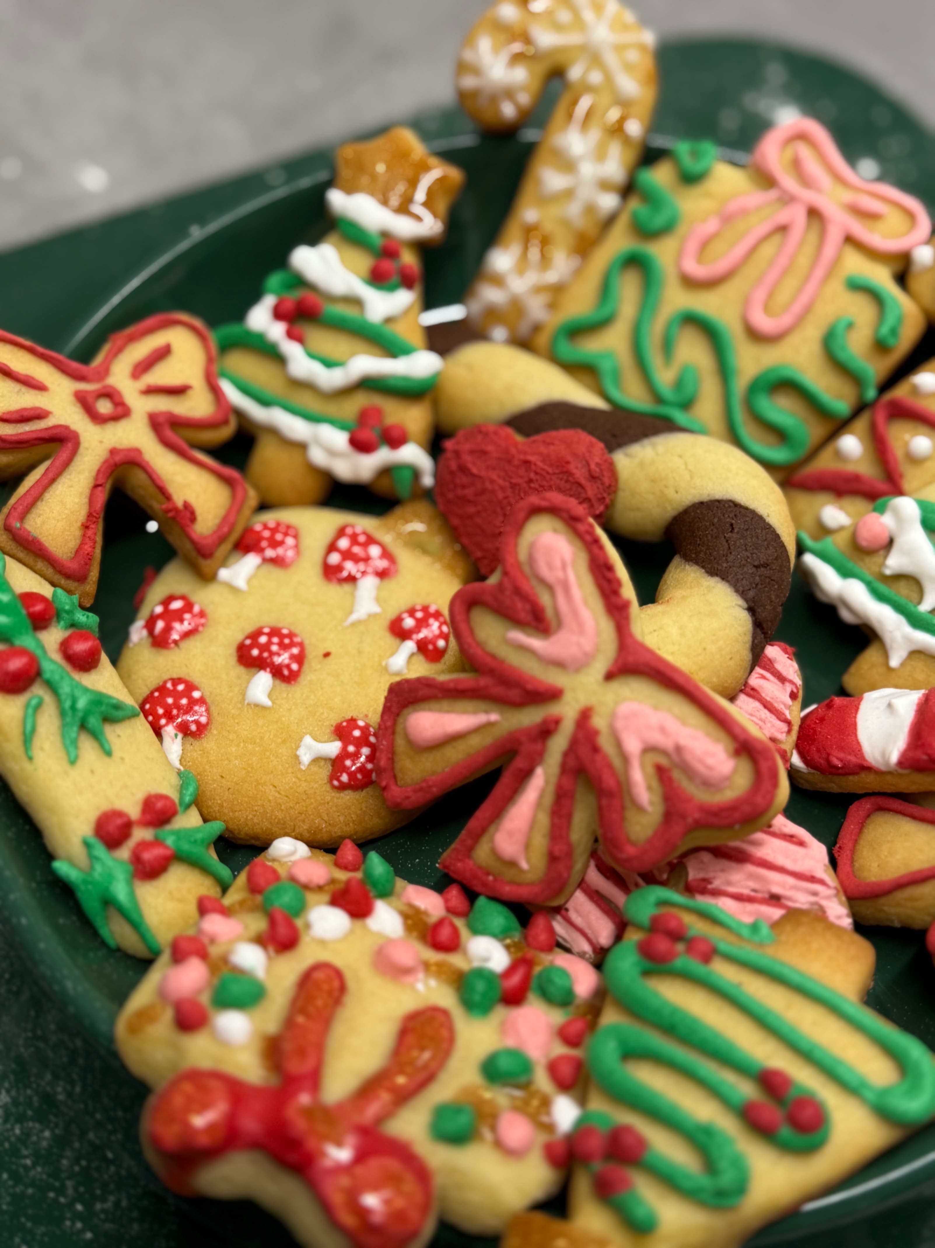 Vanilla Cookies with Royal Icing Recipe Image