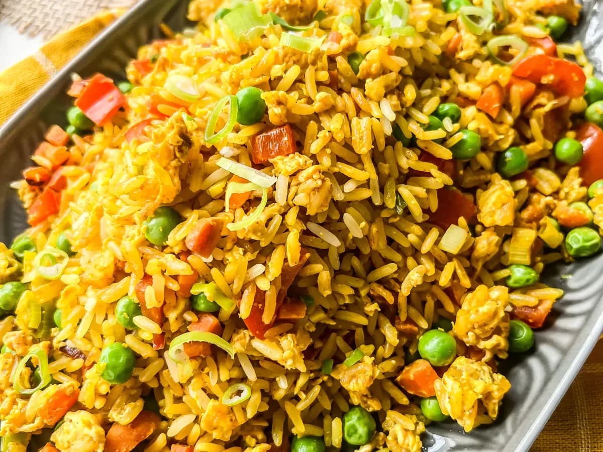 Smażony ryż z jajkiem i warzywami – jak w restauracjiRecipe Image