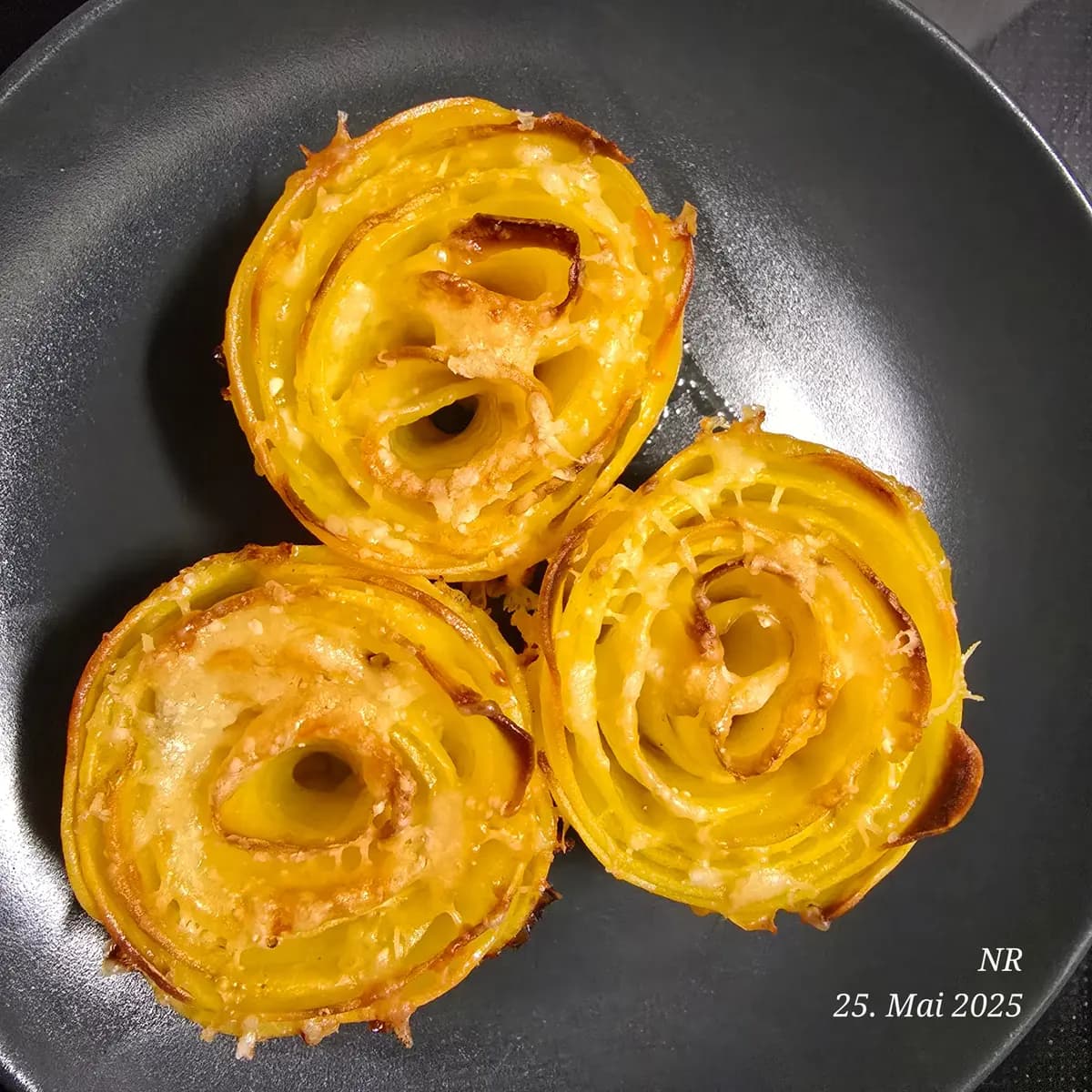 POTATO ROSES Recipe - Rocely