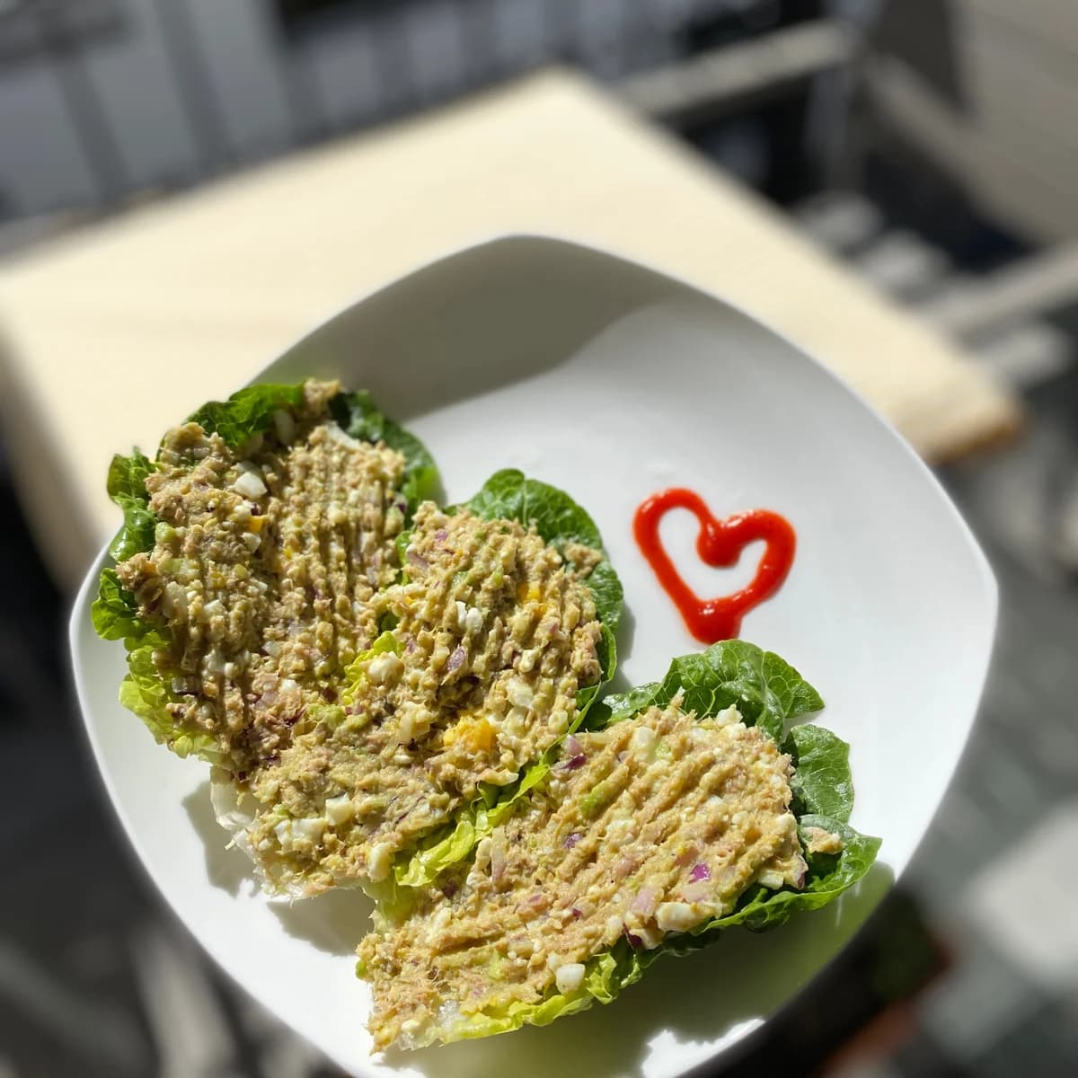 High-Protein Tuna & Avocado Lettuce Wraps Recipe - Rocely