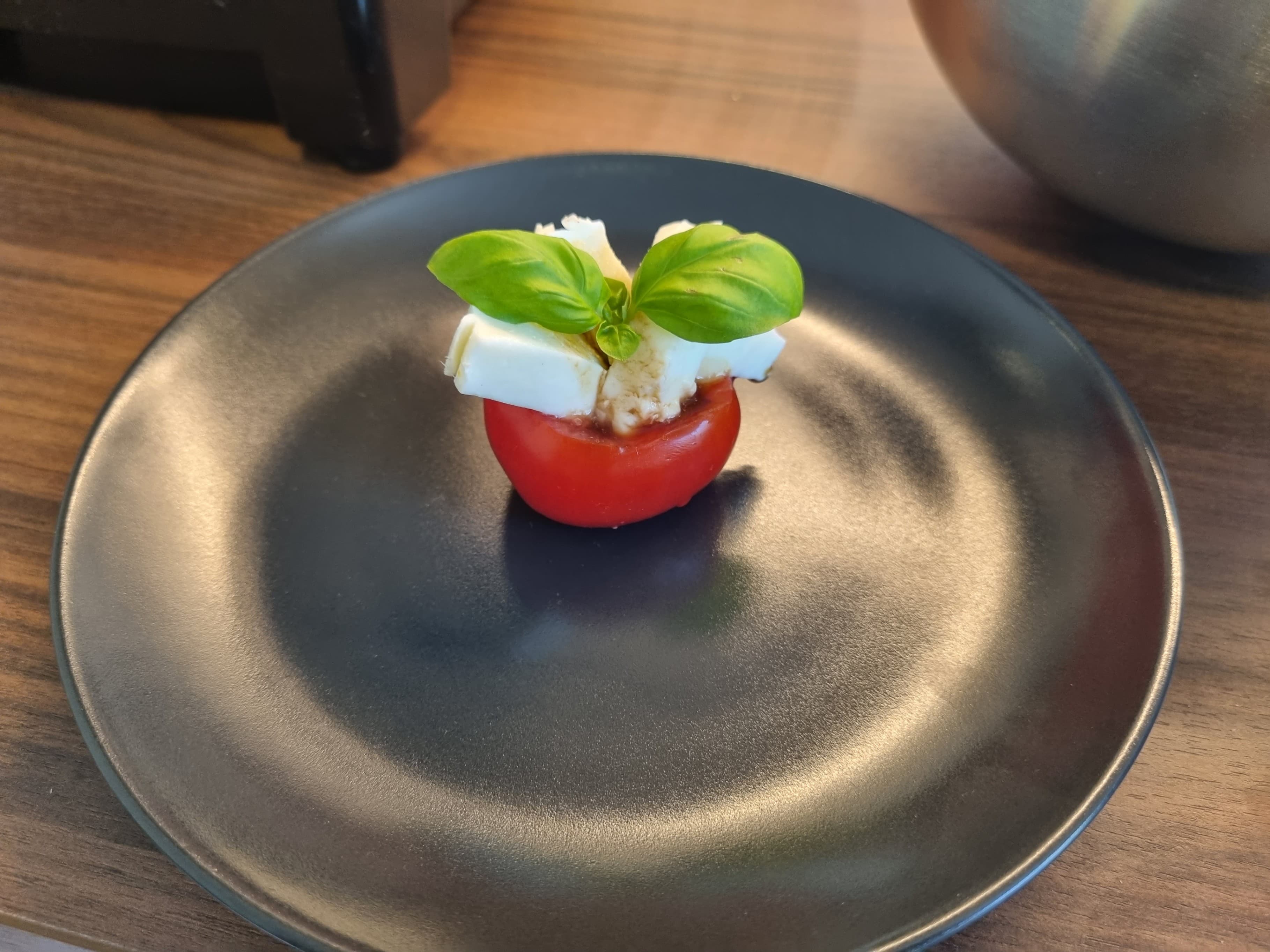 Buffalo Mozzarella with Fresh Cherry TomatoesRecipe Image