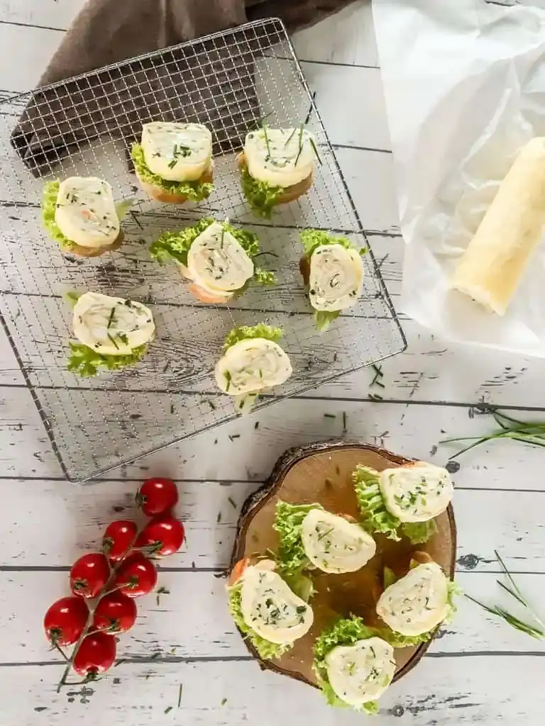 Pyszne serowe roladki na jeden kęsRecipe Image
