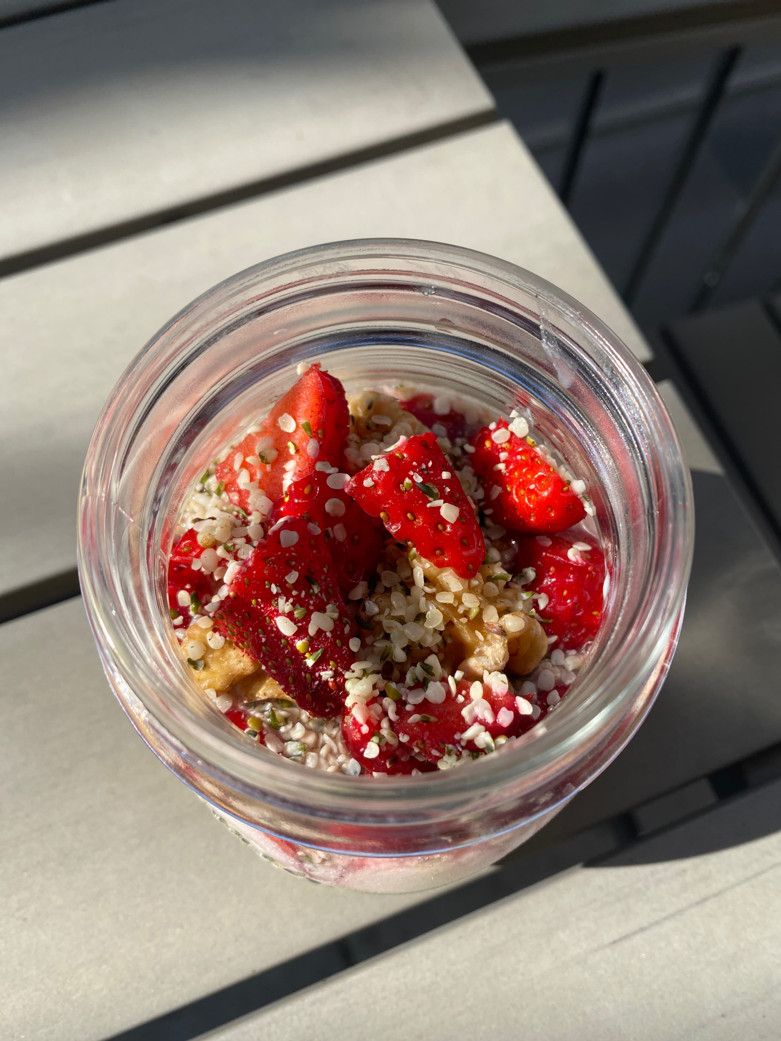 Eiwitrijke Pistache Chia Pudding Recipe Image