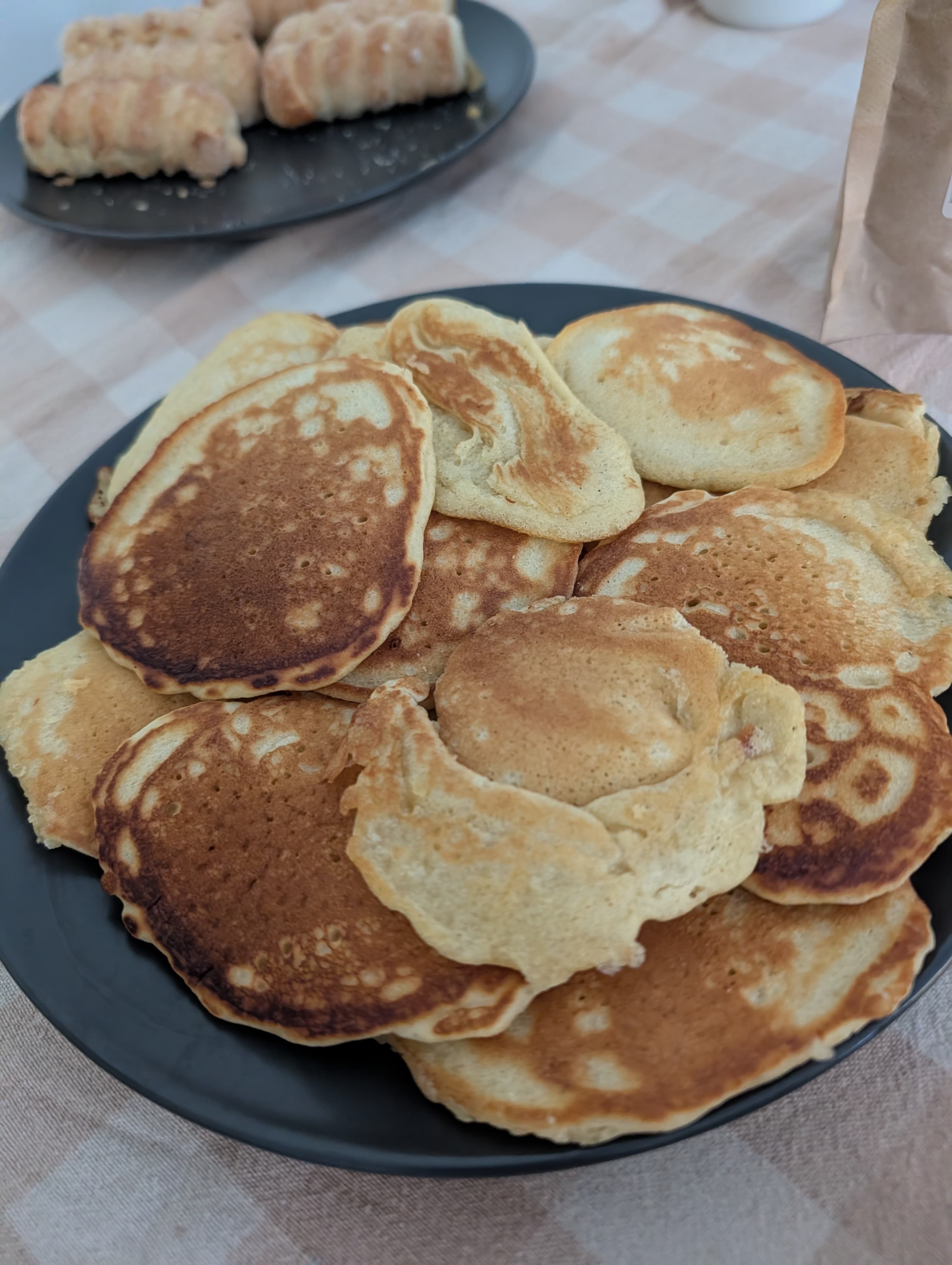 Klassische fluffy Pancakes mit Vanille – einfach und schnell zubereitet Recipe Image