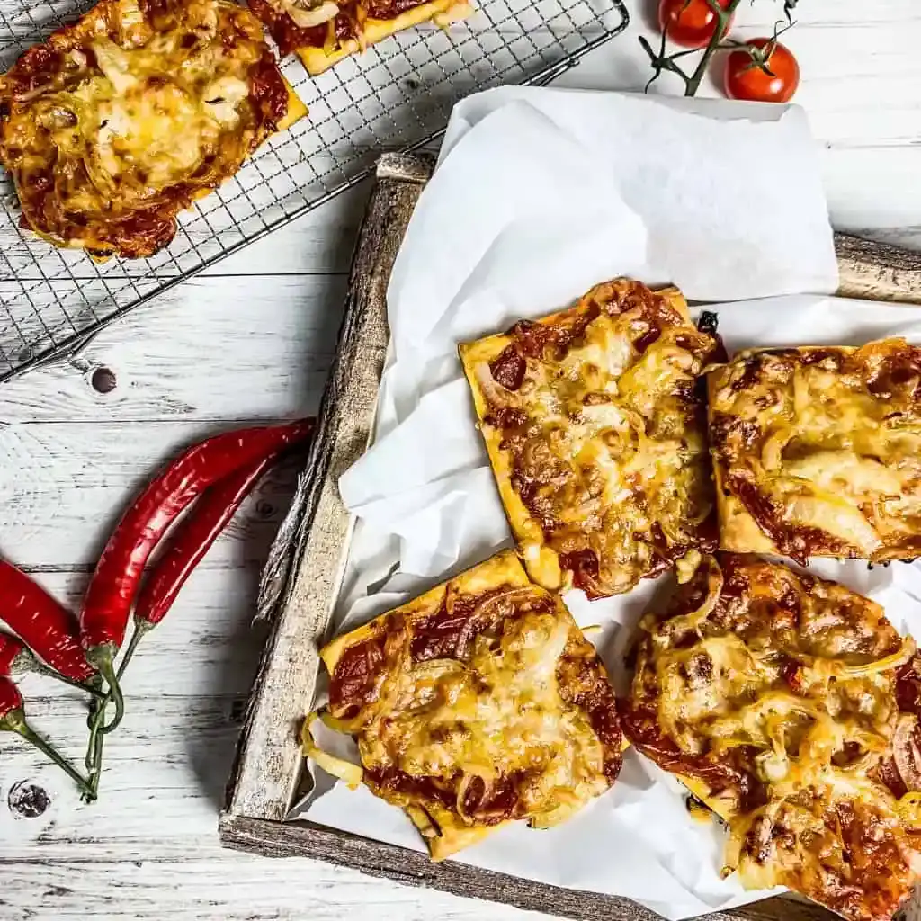 Deluxe Puff Pastry Bites for Your GuestsRecipe Image