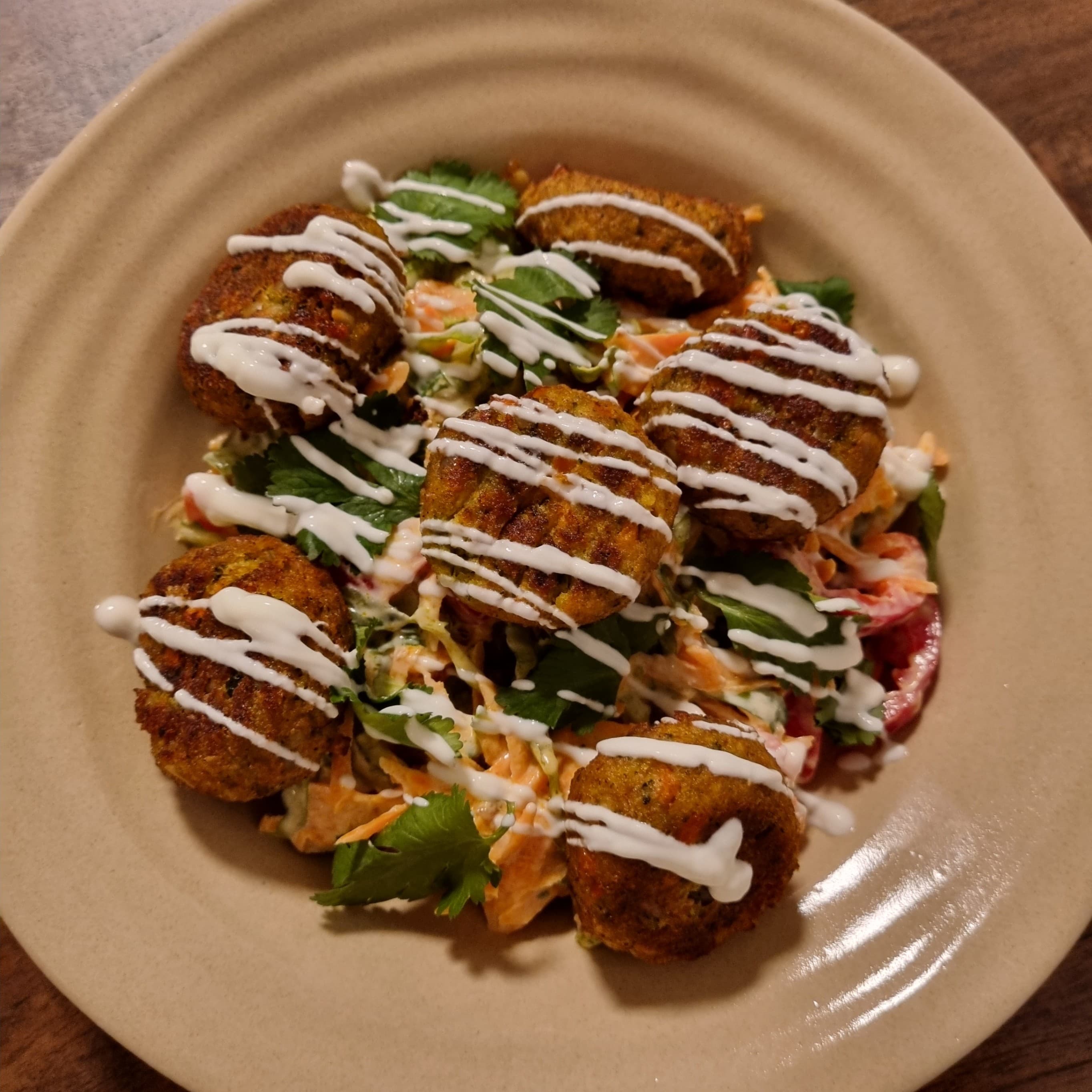 Fresh Salad with Yogurt Dressing and Quinoa BallsRecipe Image