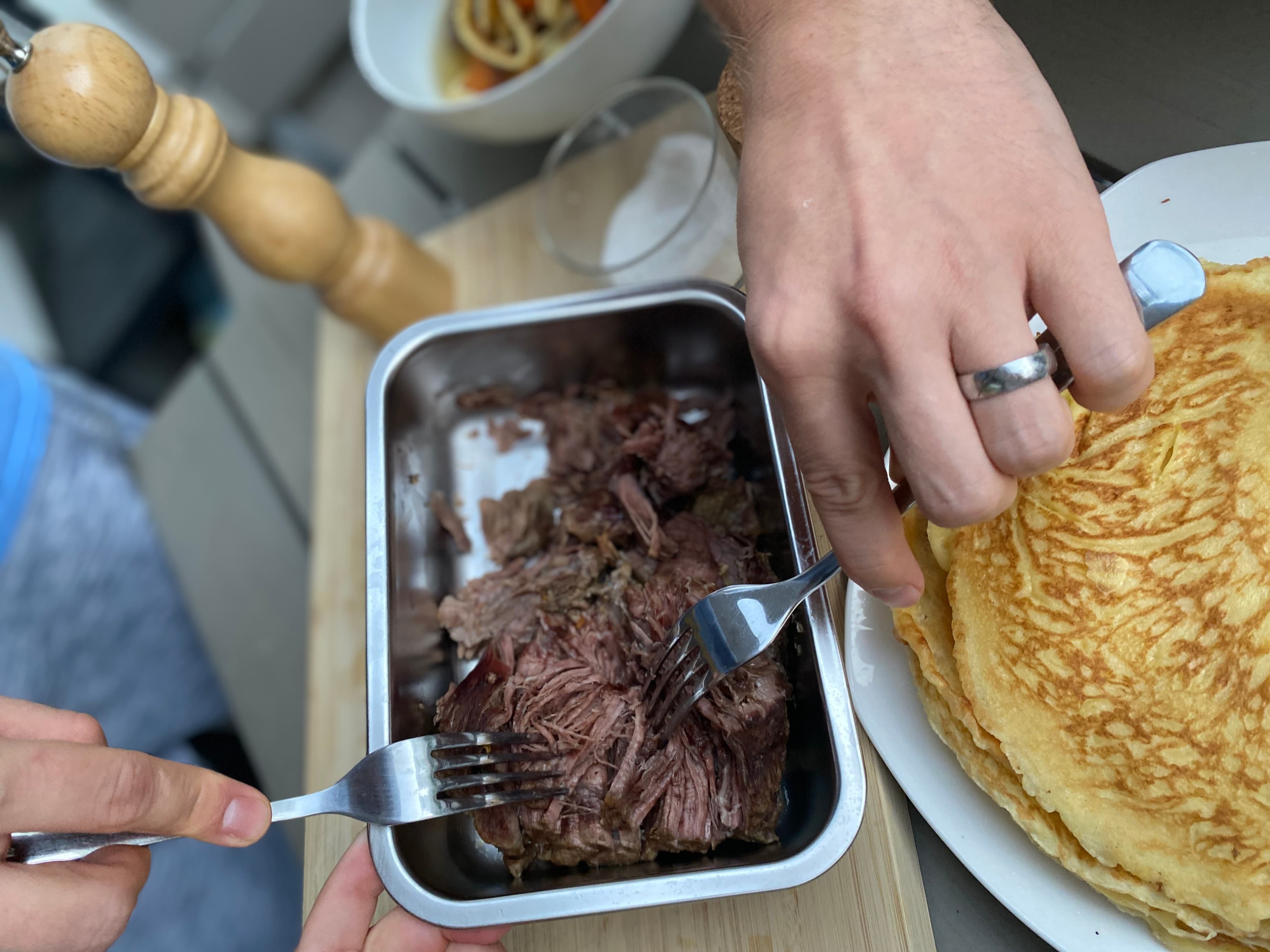 Бавно сготвено говеждоRecipe Image