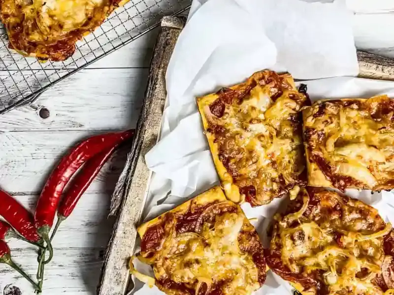 Deluxe Puff Pastry Bites for Your GuestsRecipe Image