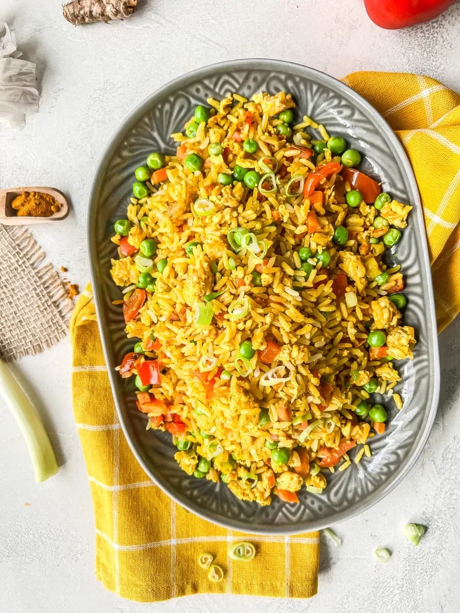 Smażony ryż z jajkiem i warzywami – jak w restauracjiRecipe Image