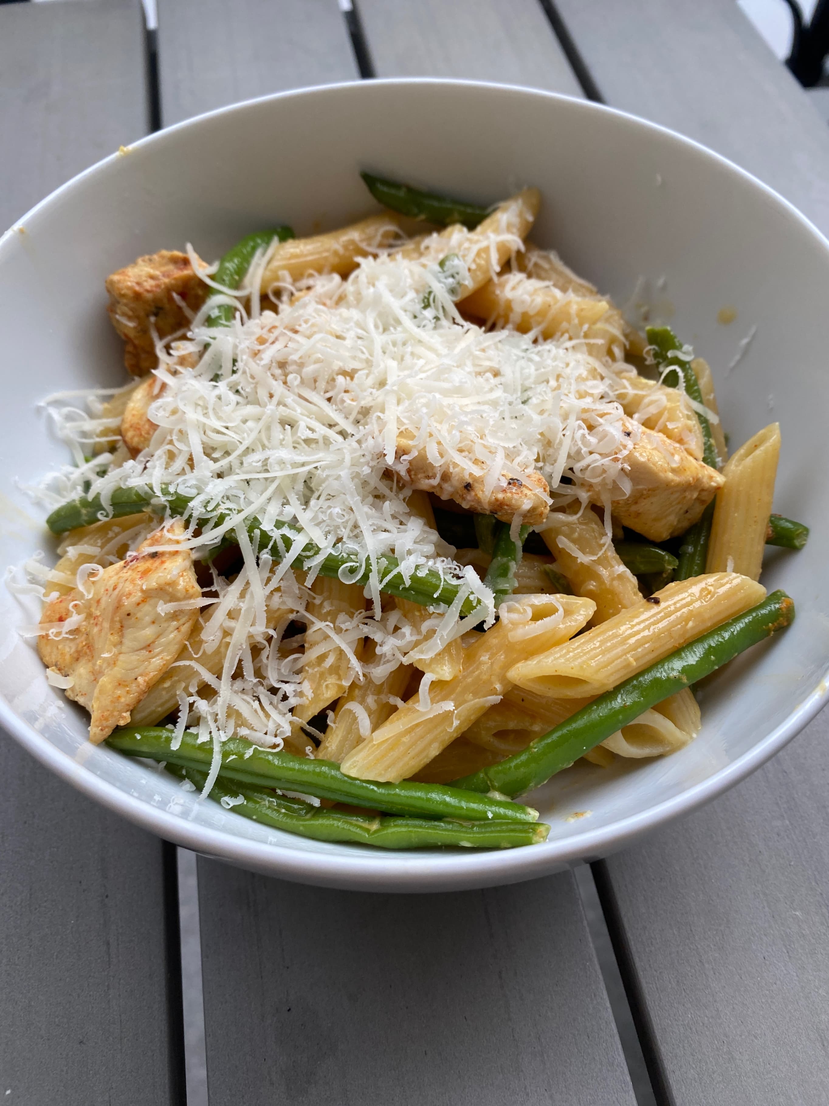 Creamy Garlic Chicken Penne with Fresh Green Beans Recipe Image