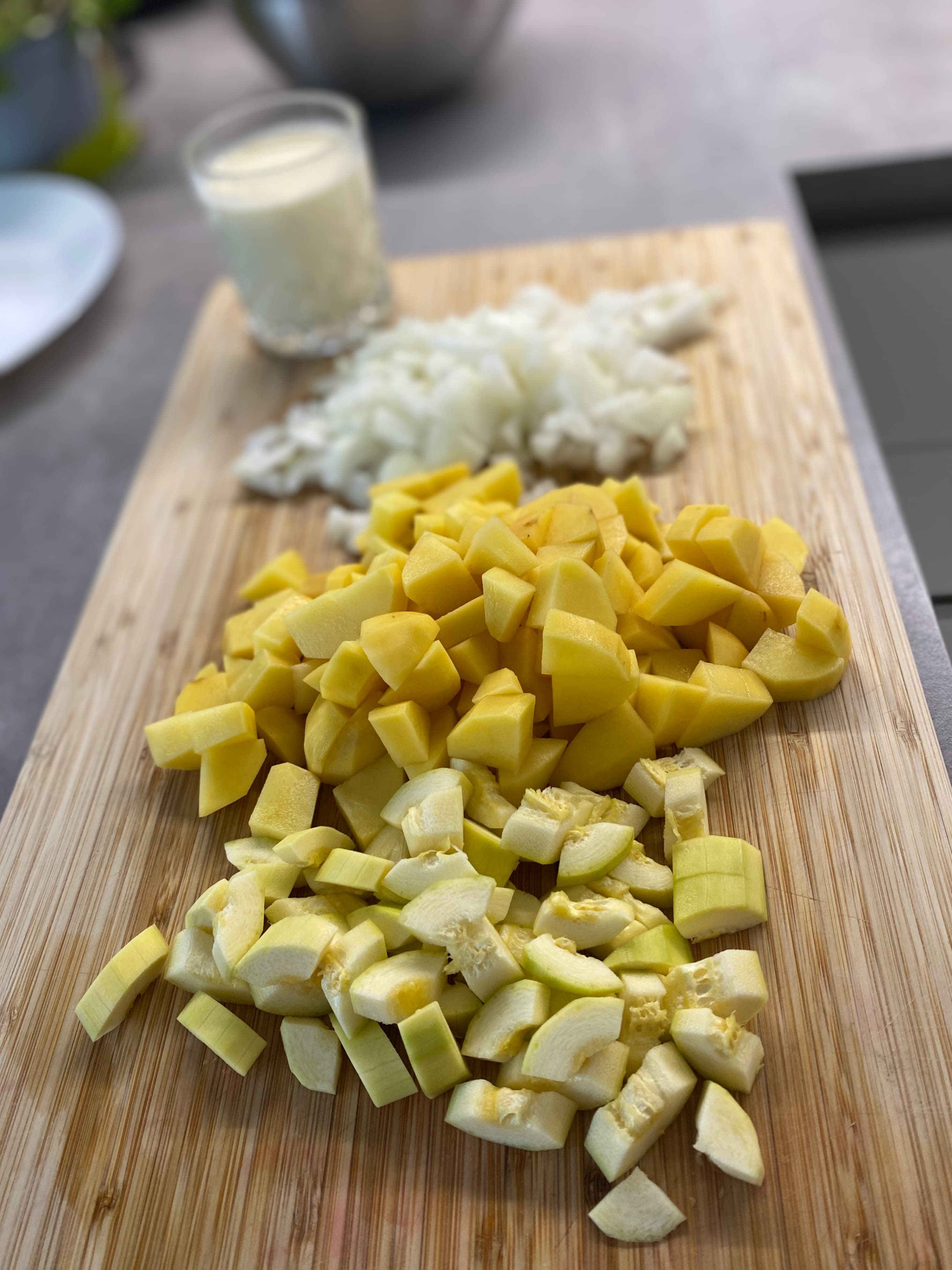 Cremige Bärlauchsuppe mit brauner Butter Recipe Image