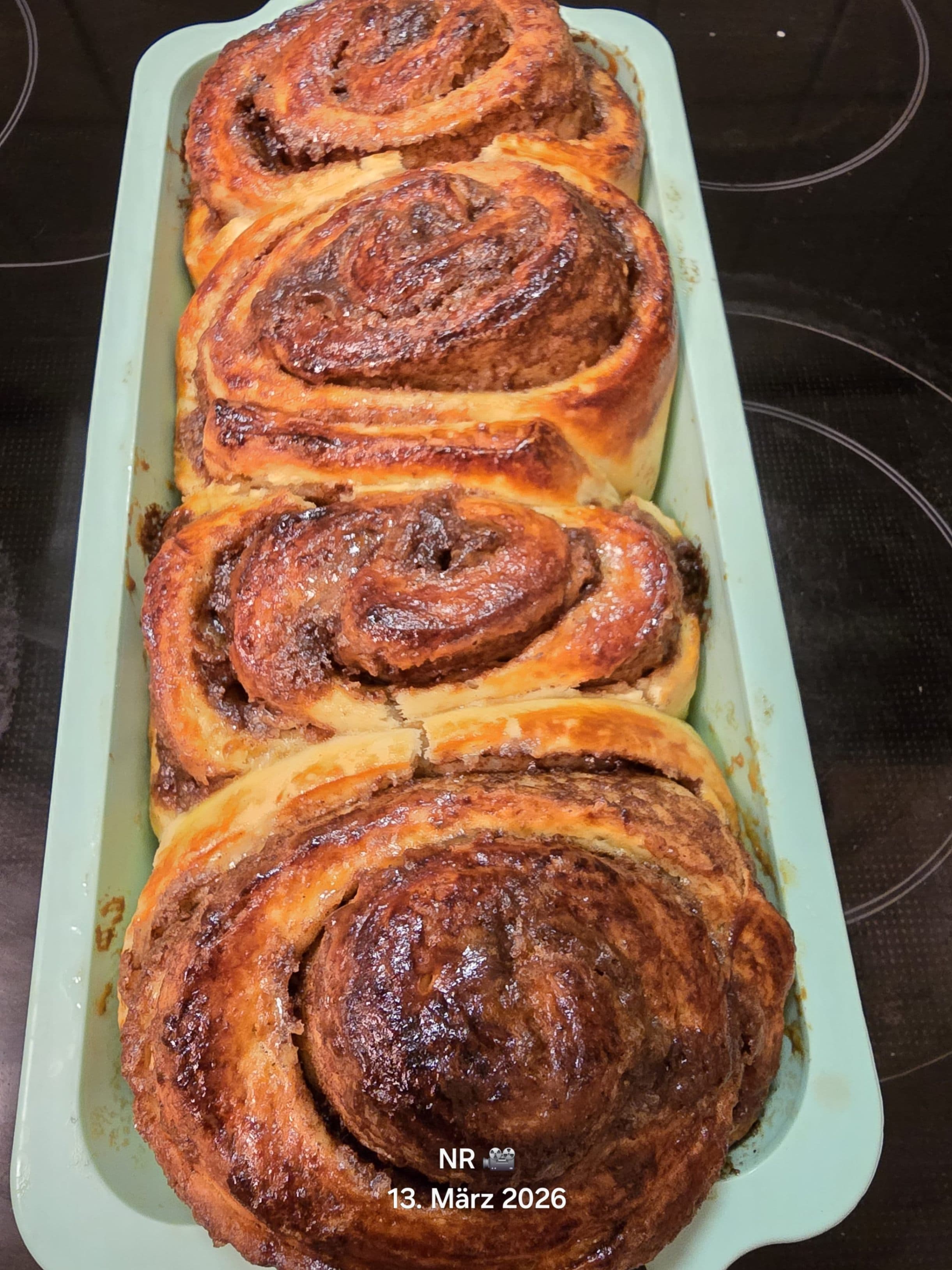 Zimtschnecken mit Poolish Recipe Image