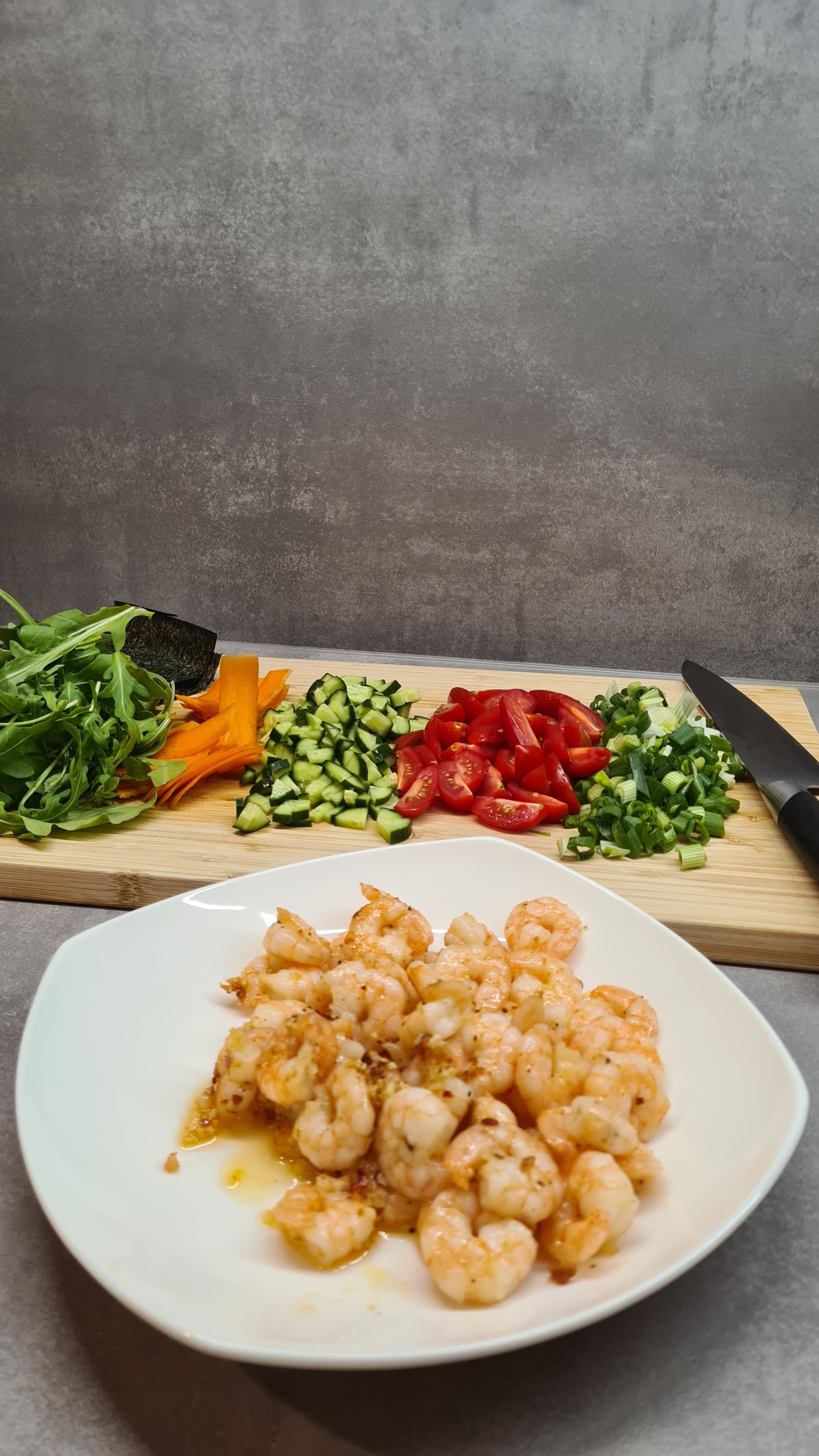 Garnelen- & Wakame-Sushi-BowlRecipe Image
