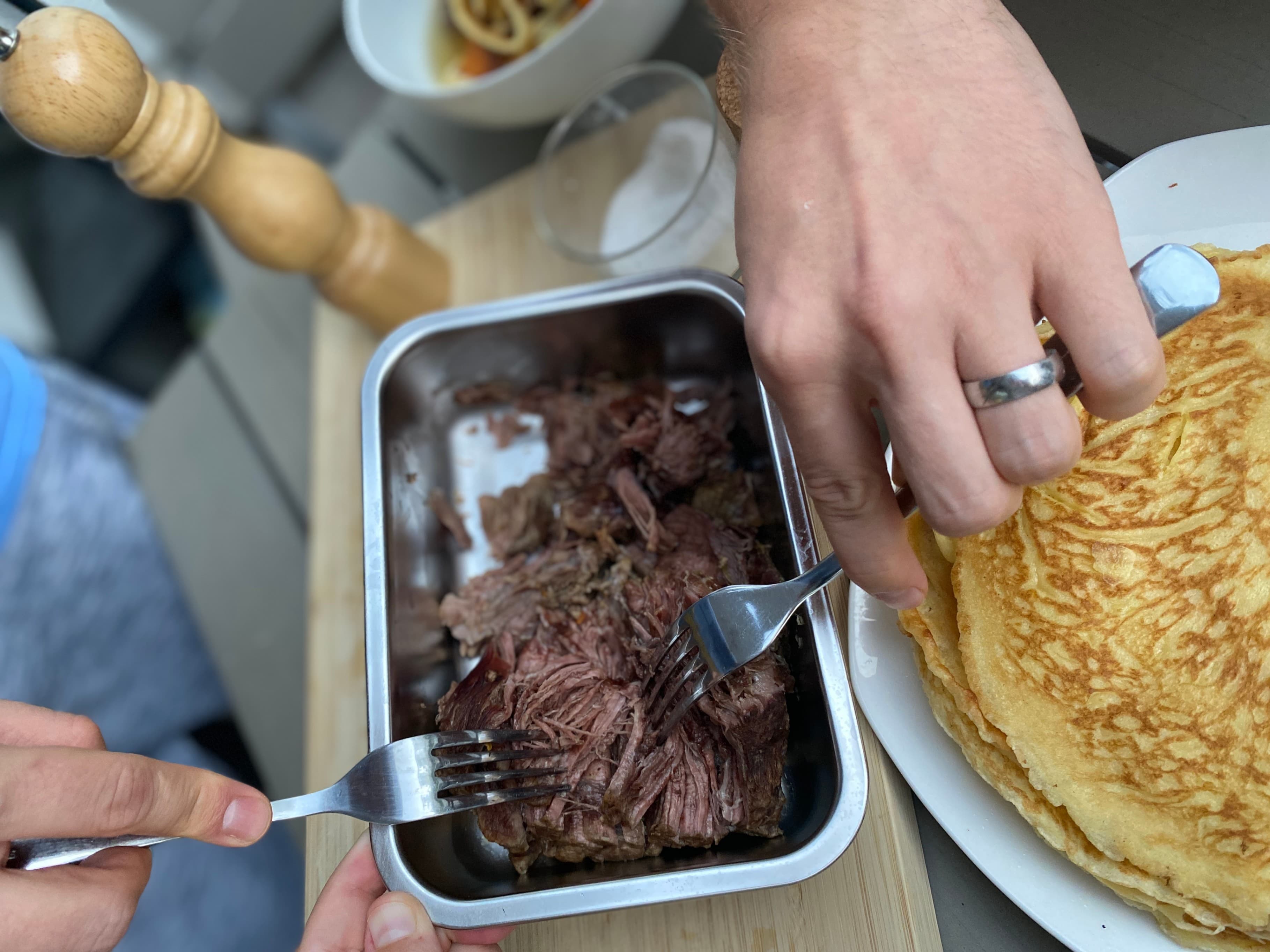 Бавно сготвено говеждоRecipe Image
