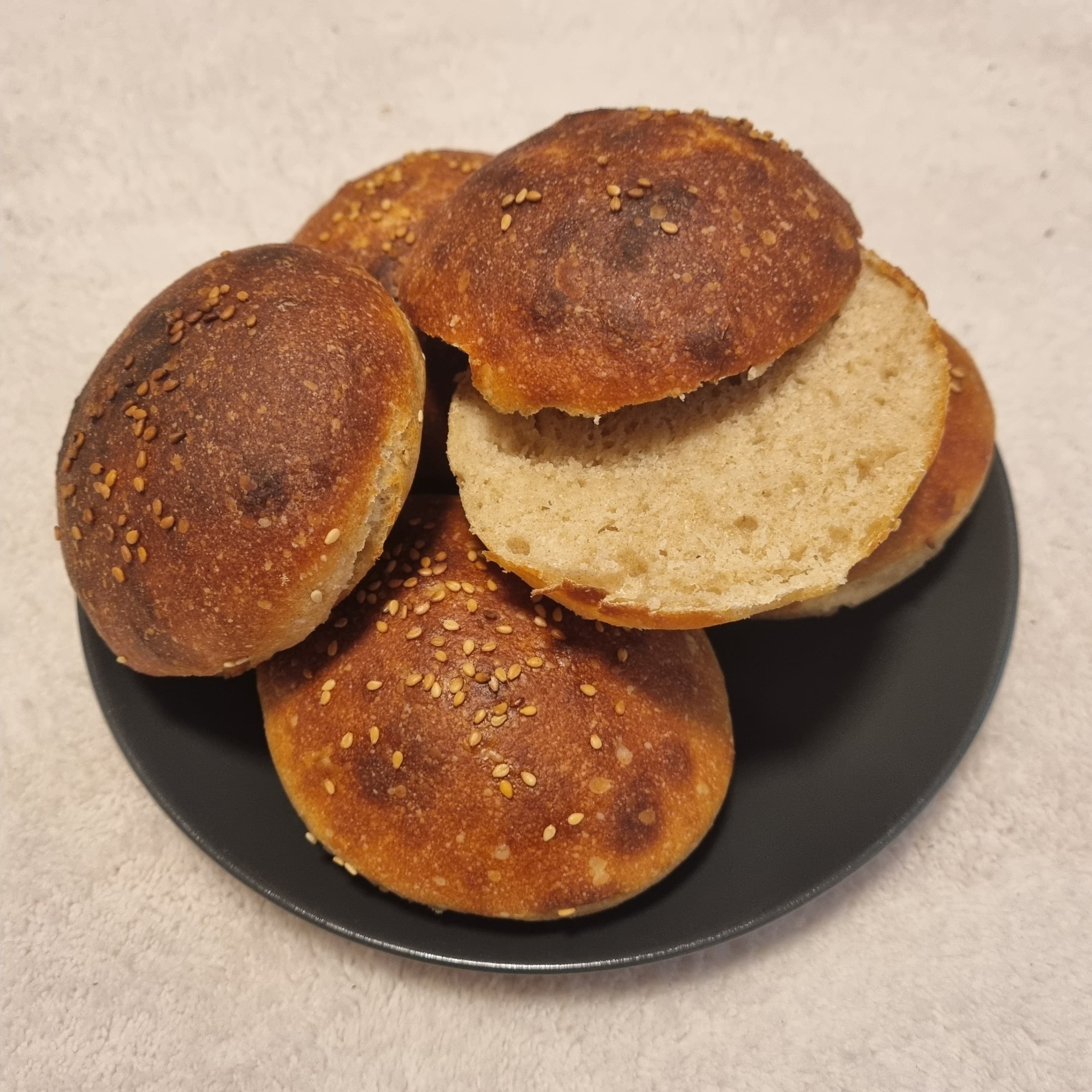 Zelfgemaakte broodjesRecipe Image